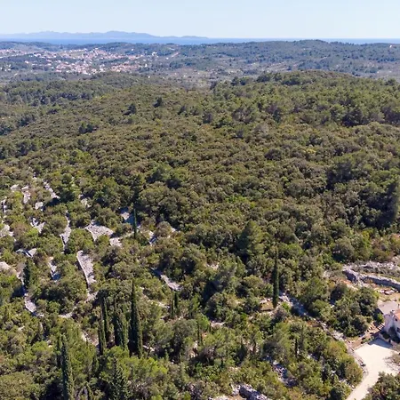 Amazing In Koricenica With House Sea View Feriehus